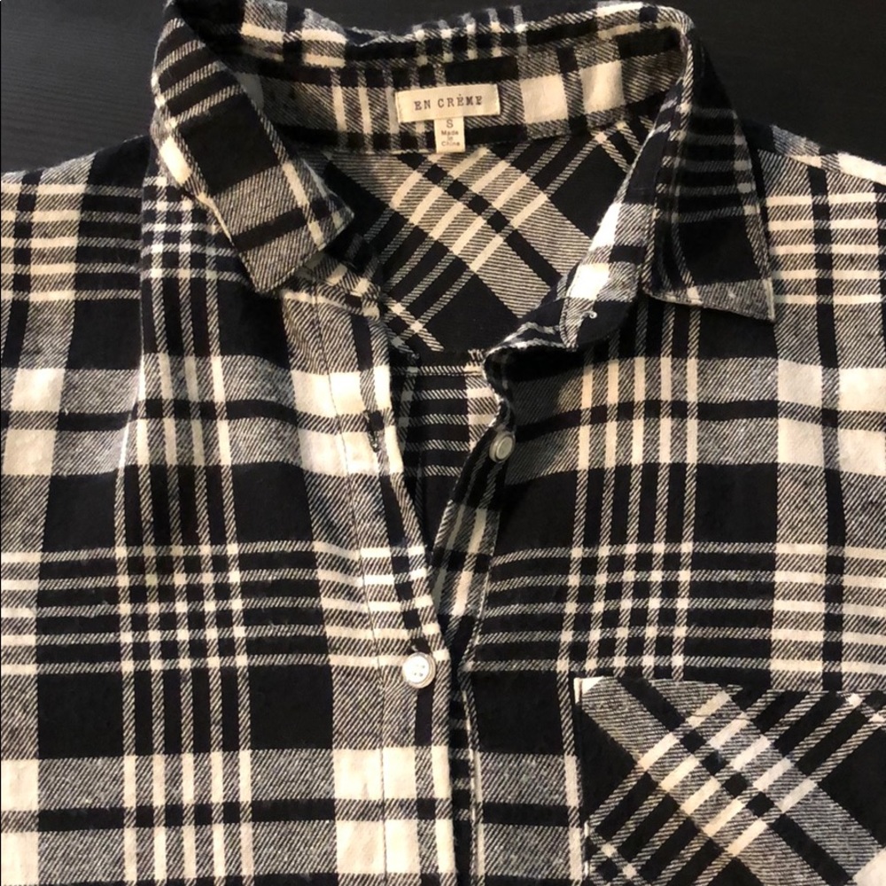 Shirt - Picture 2 of 4